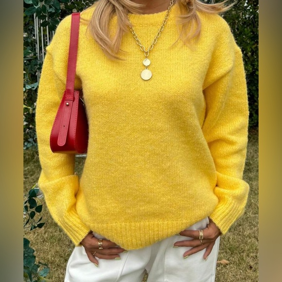 Luxe Vibrant Yellow Knit Sweater - Picture 5 of 5